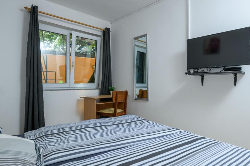 Wunderschönes Ferienhaus in Pomer mit Garten - foto 40