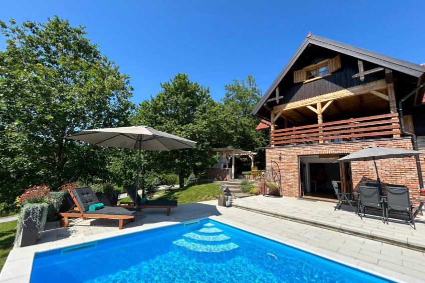 House Tri srca - foto 26