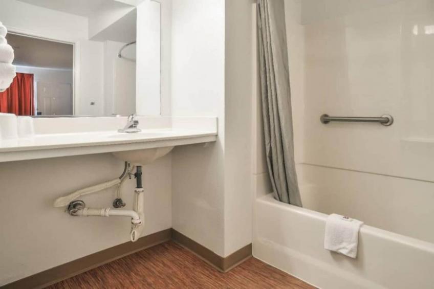 2 Full Beds  ADA/Tub - foto 14