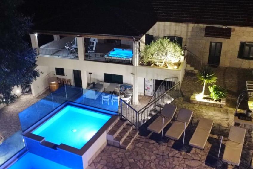 Stipanovi Dvori mit Bergblick - foto 48