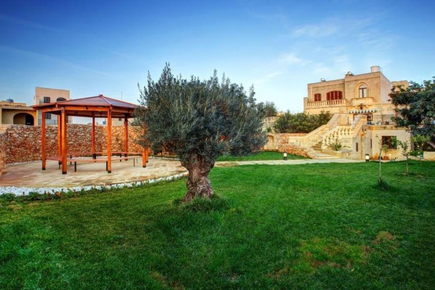 Villa "Ta Menzja" mit Garten, Grill und Terrasse - foto 13