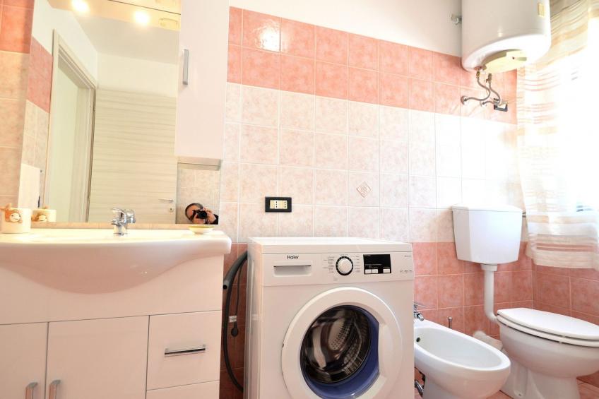 Chalet mit privatem Pool 8 Plätze klimatisiert Parkplatz bbq - foto 39