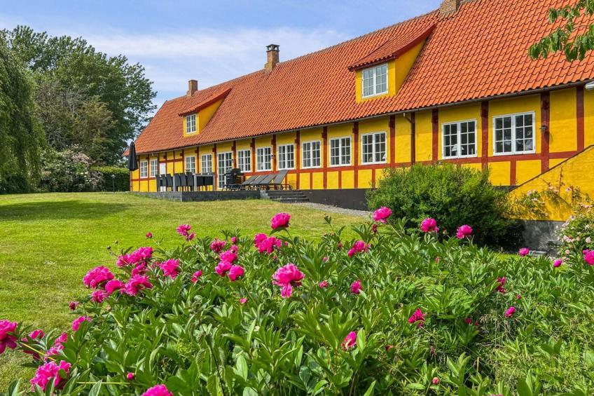 "Garbine" - 1.5km from the sea