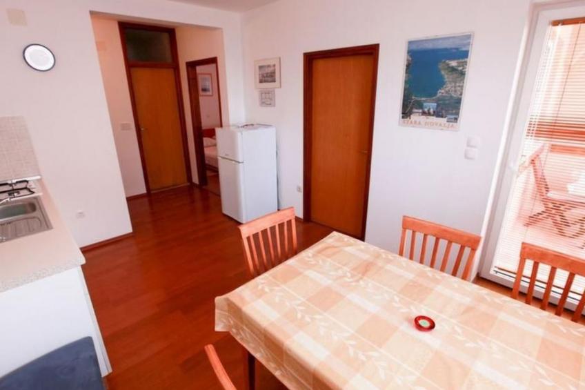 Appartement mit Balkon - foto 5