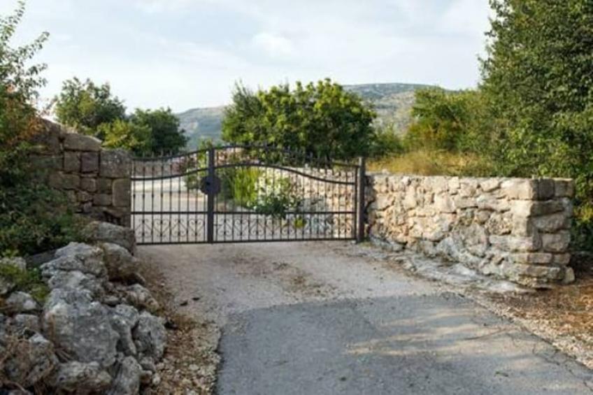 Holiday Home Lišnjak - Three Bedroom Holiday Home with Pool - foto 9