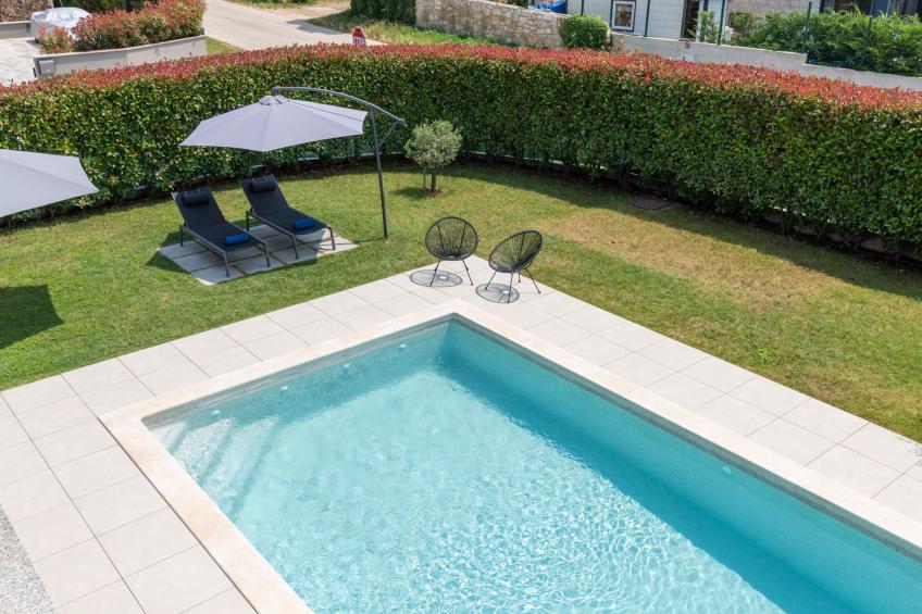 in Dračevac mit Großem Pool - foto 15