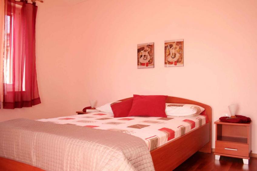 Holiday apartment with air conditioning, balcony and sea view in Slatine - BF-DFV9K - foto 18