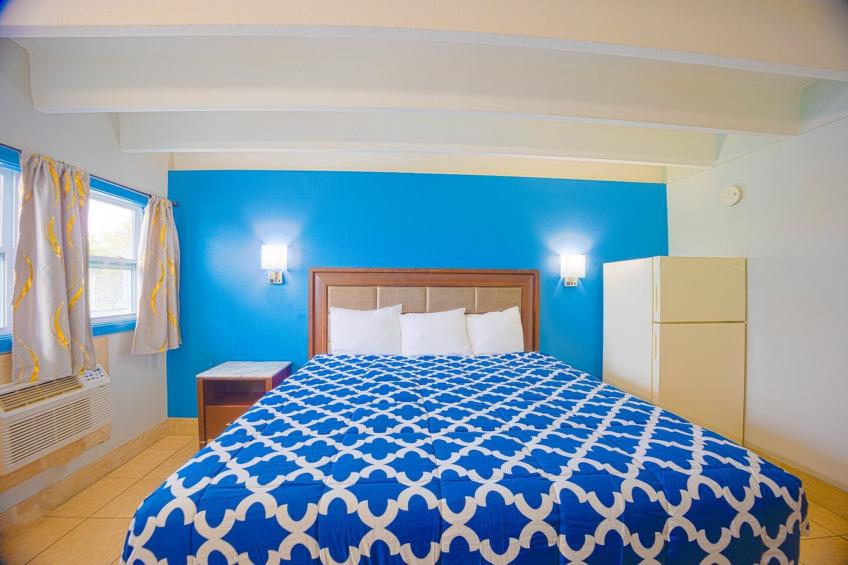 King Bed Non-Smoking - foto 18