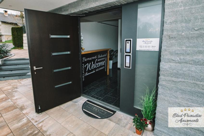 Bled Prestigious and Stylish Apartments - Classic Studio Apartment  with Terrace (owner 1) - foto 13