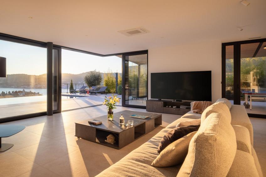 Breathtaking Villa  Vis Five Bedroom Villa with the Pool - foto 13