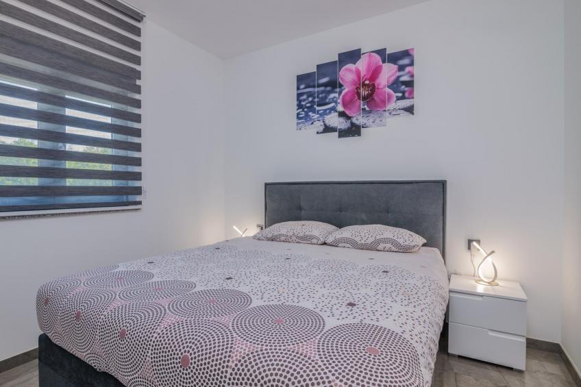 "Villa Enie" mit eigenem Pool - foto 17