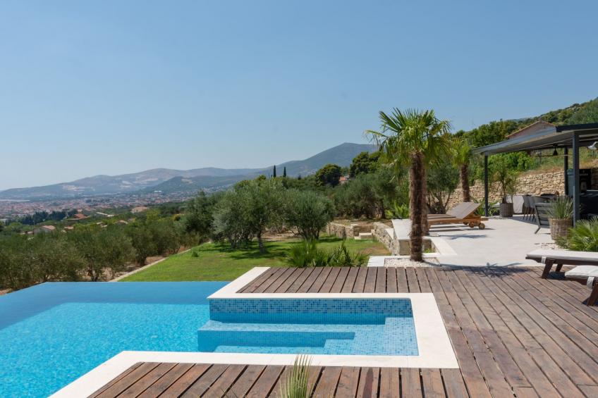 Haus für 9 Personen und 1 Kind in Kastel Luksic - foto 36