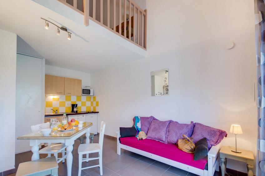 Le Domaine d'EnsÃ©rune	Maison avec salon et coin nuit 4 personnes - foto 4