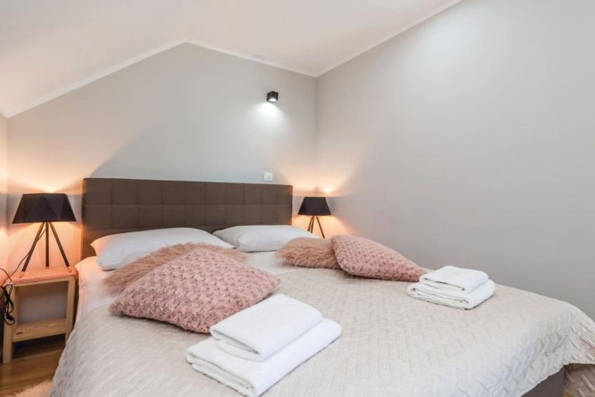 Countryside Villa Latin with Outdoor Swimming Pool - Four Bedroom Villa with Swimming Pool - foto 11