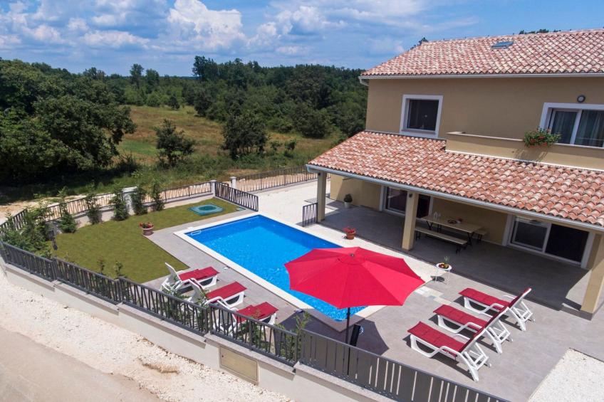 Newly built (2018), fully detached holiday villa with a private swimming pool - foto 6