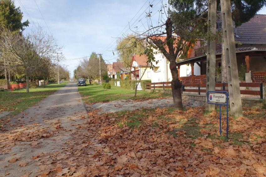 Freistehendes Ferienhaus beim Wellnessbad mit eingezäuntem Garten und Terrasse - foto 4