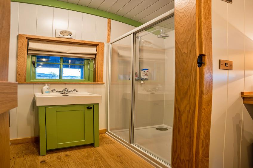 The Shepherd's Hut at Northcombe Farm - foto 17