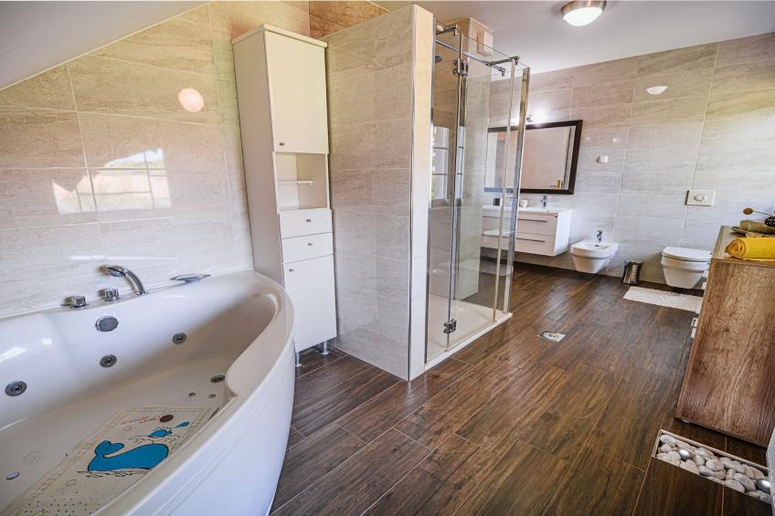 Stunning Rural Holiday Home with Garden and BBQ -  Four Bedroom Holiday Home - foto 26