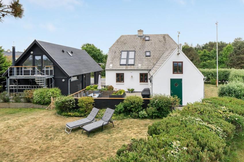 "Eivi" - 150m from the sea in NE Jutland