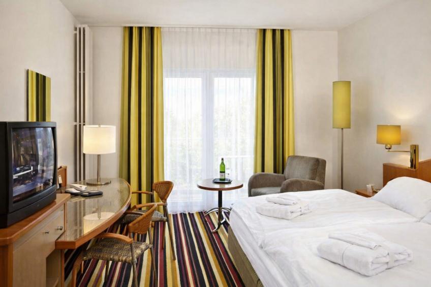 Sunday Hotel Köln Hürth  Twin Room - foto 18