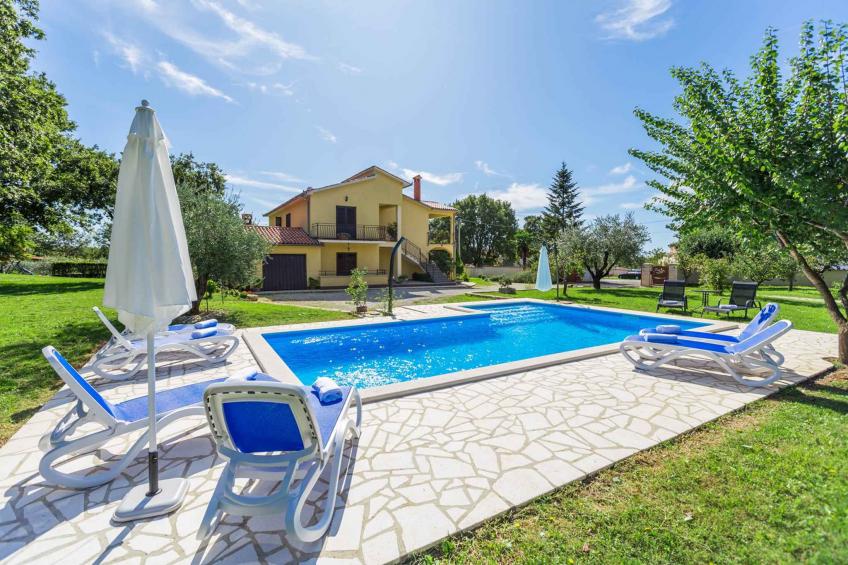 Holiday apartment mit Klimaanlage und Pool - BF-D56YT - foto 2