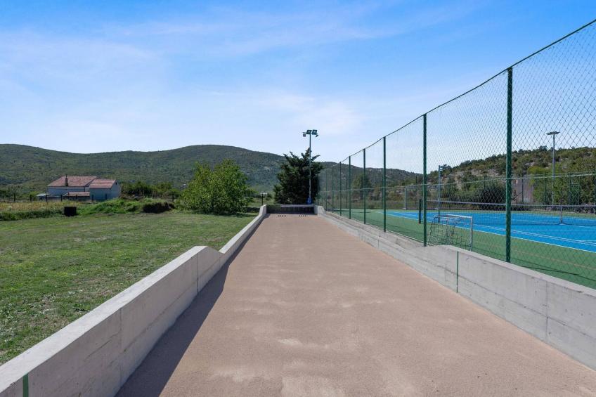 Sport & Spa Villa Neoric - foto 48