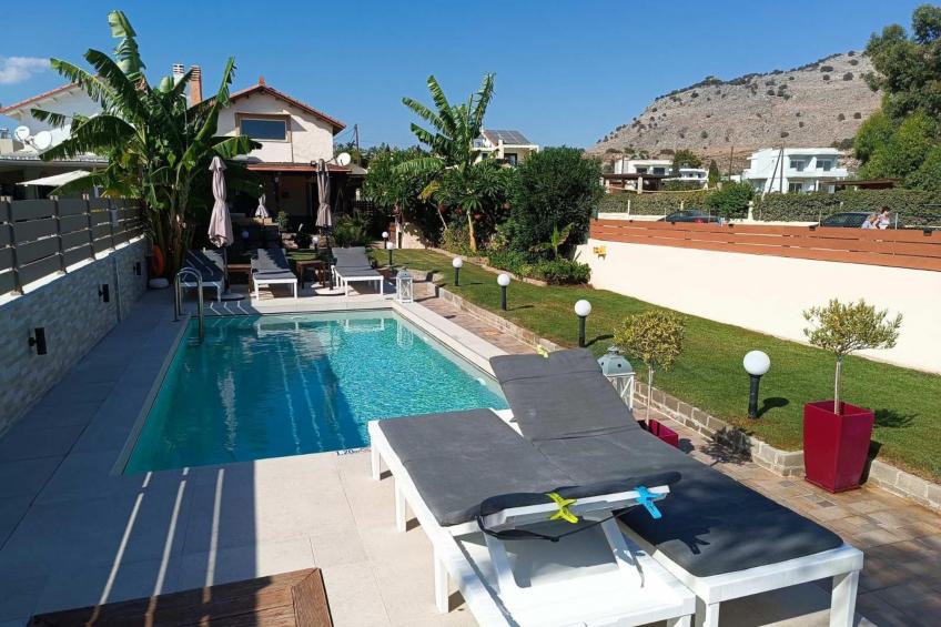 Villa Fay mit privatem Parkplatz in Lardos - foto 8