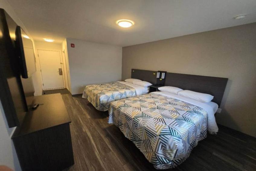 2 Full Beds  Non-Smoking - foto 10