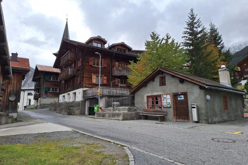 Decurtins, (Rueras/Sedrun), 661.01 - foto 15