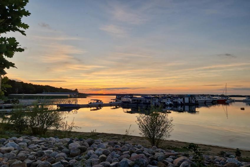 Apartments im MAREMÜRITZ Yachthafen Resort & Spa / Mare Grand Maisonette Suite 2 Personen|Mare Grand Maisonette Suite, 2 Pers. - foto 35