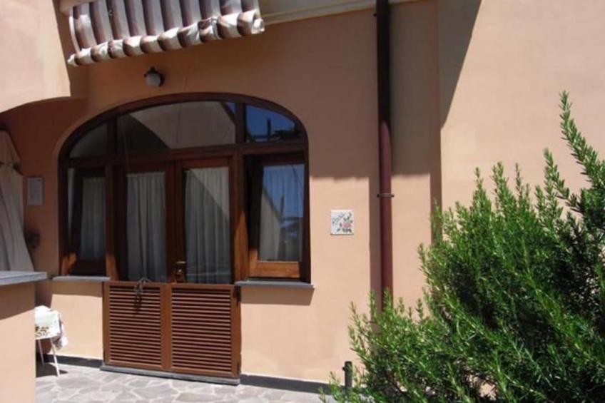 Rosa' Wohnung mit privatem Garten - foto 2