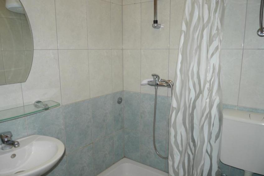Dugi Rat Seaside Apartments - Two Bedroom Apartment 3 - foto 8