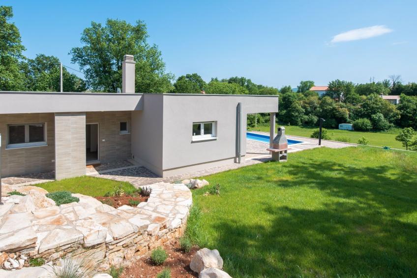 mit eigenem Pool - foto 4