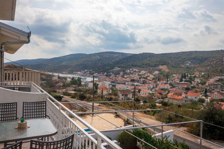 Holiday apartment Accommodation with a beautiful panorama - BF-NMPGG - foto 14