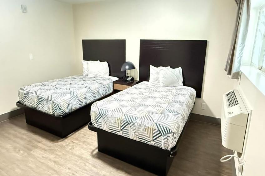 2 Double Beds Non-Smoking  with Studio - foto 6