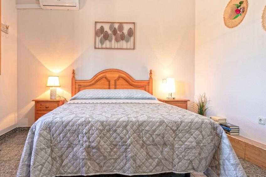 Familienhaus mit großzügigen Außenanlagen - foto 15