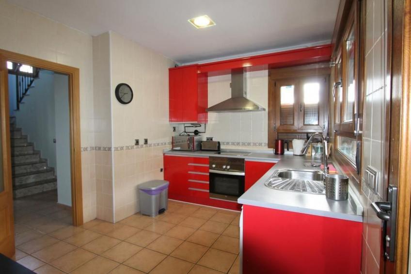 in Seseña mit großem Garten - foto 21