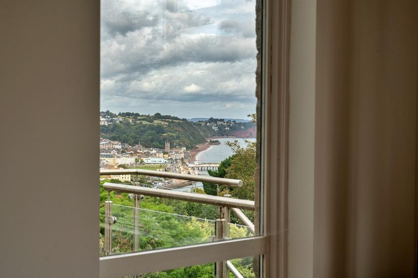 The View - foto 24