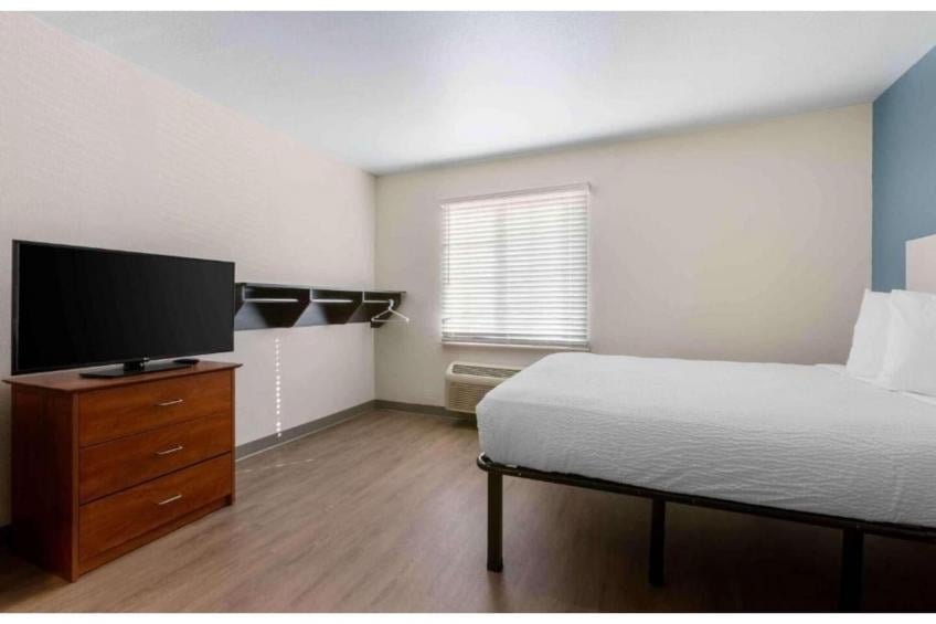 1 Queen Bed | Non-Smoking, Kitchen - foto 2