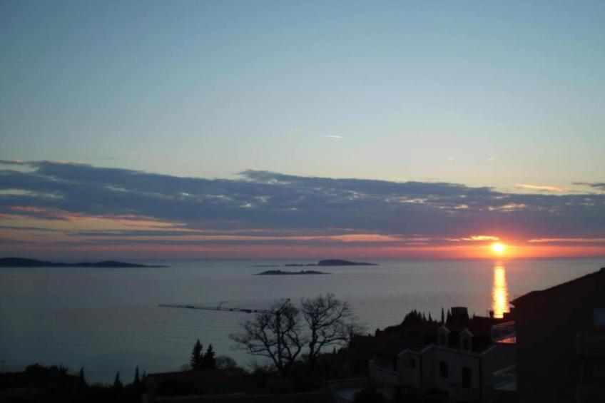 Apartments & Rooms Barišić - Double Room with Balcony and Garden View(Second Floor) - foto 32