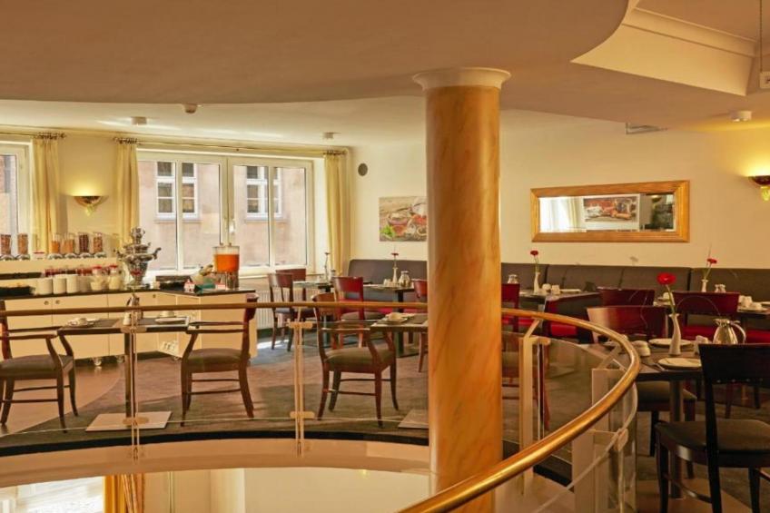 Sunday Hotel Stade Widukind Superior Room - foto 17