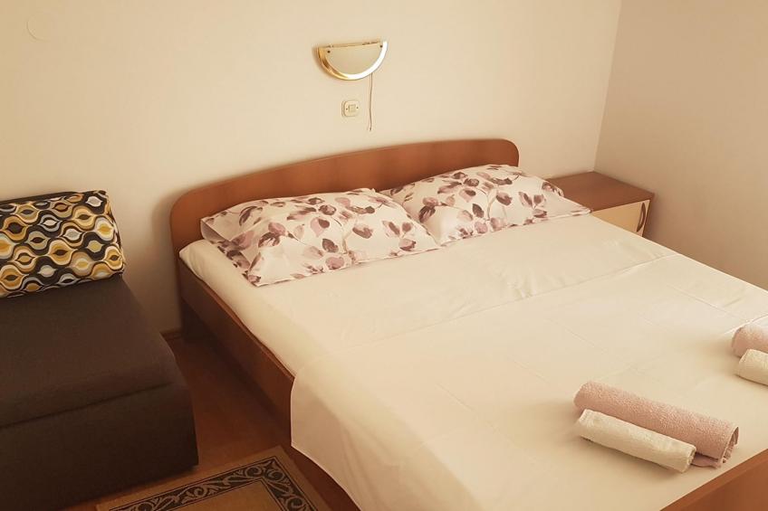 Apartments Danijela & Vlado - One Bedroom Apartment with Balcony and  Garden View - foto 8
