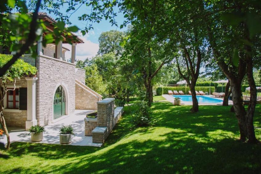 Luxusvilla mit Garten und Pool sowie herrlicher Aussicht - foto 29