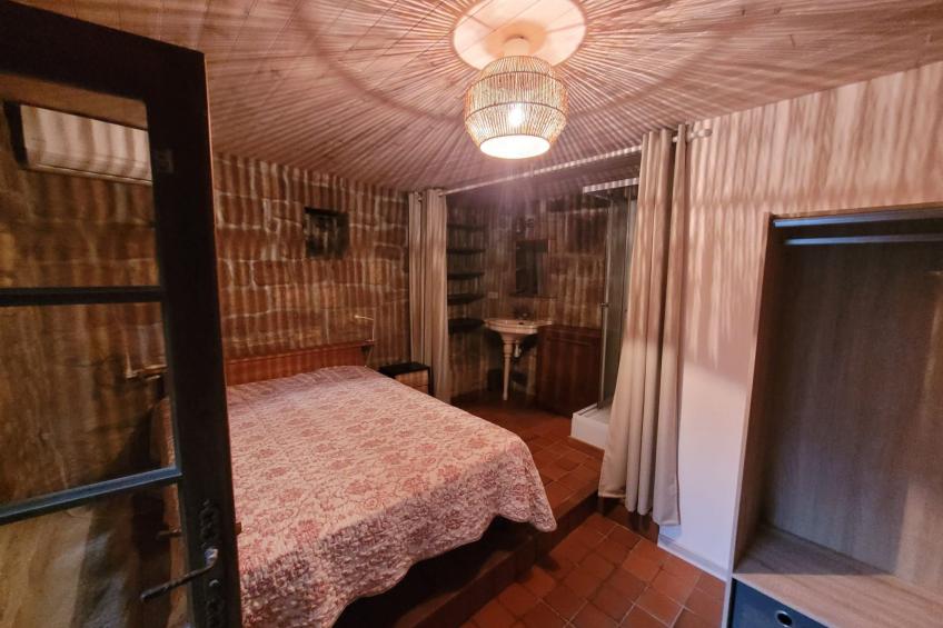 Steinhaus und Freischwimmbad, 4 Betten, 2SZ - foto 7