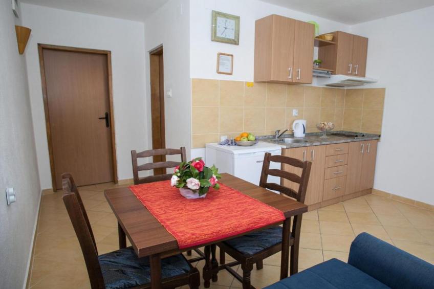 Charming Seaside Escape in Kotor - One Bedroom Apartment with Sea View 2 - foto 5