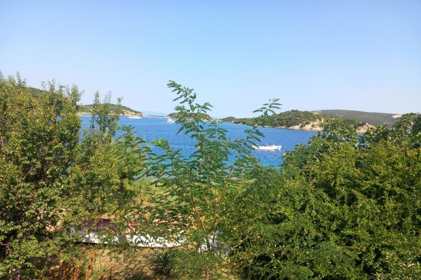 Guest House Green Corner Supetarska Draga - Triple Room with Terrace and Sea View - foto 16