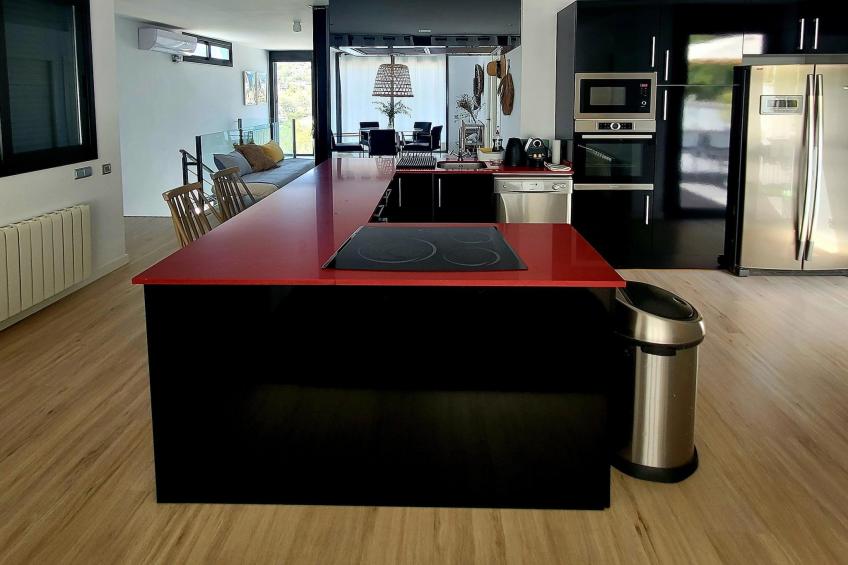 Villa con hermosa piscina cerca de Sitges - foto 17