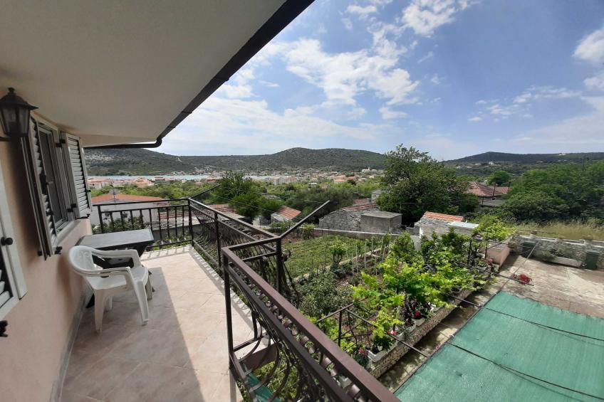 Cozy Apartments with Private Balcony Vinisce - Standard Two Bedroom Apartment (Owner I) - foto 8