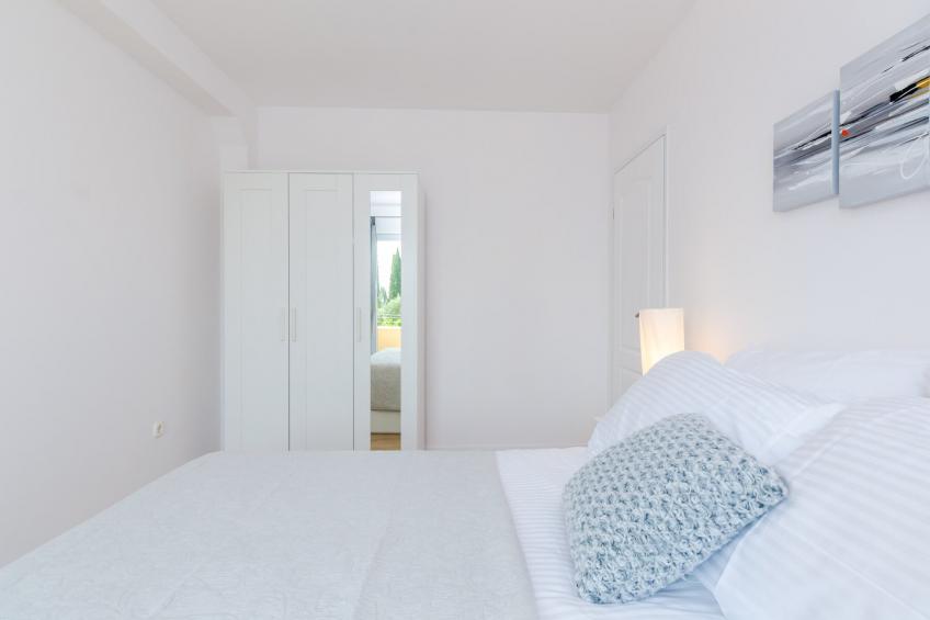 Color Apartments - Standard One-Bedroom Apartment with Terrace and Partial Sea View (Red) - foto 13