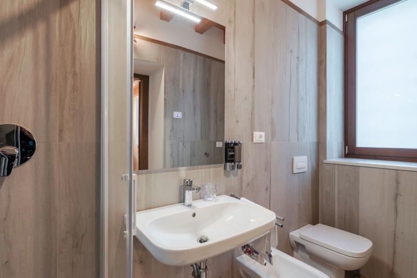 Zweizimmerwohnung mit Doppelbett und zwei Schlafsofas - foto 16